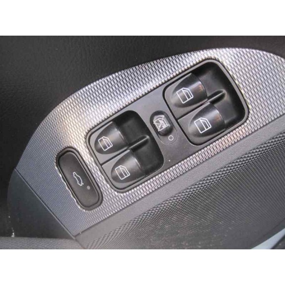 mercedes-benz clase clk (w209) coupe del año 2003