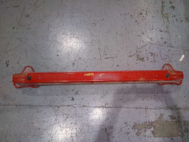 Recambio de refuerzo paragolpes trasero para toyota yaris live referencia OEM IAM   