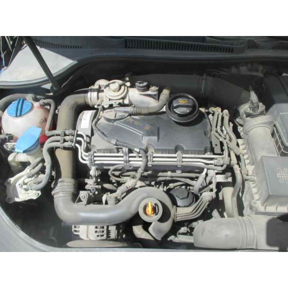 volkswagen golf v berlina (1k1) del año 2004