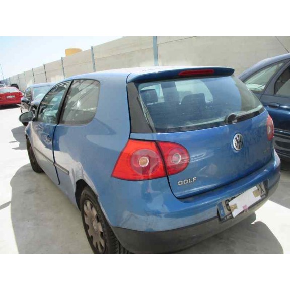 volkswagen golf v berlina (1k1) del año 2004