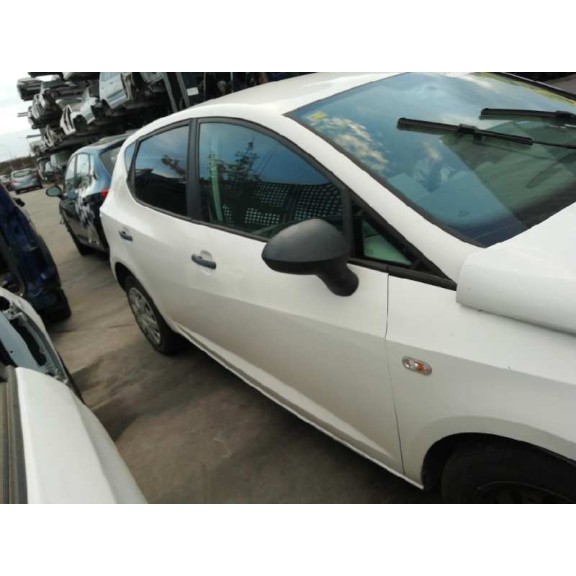 seat ibiza (6j5) del año 2010