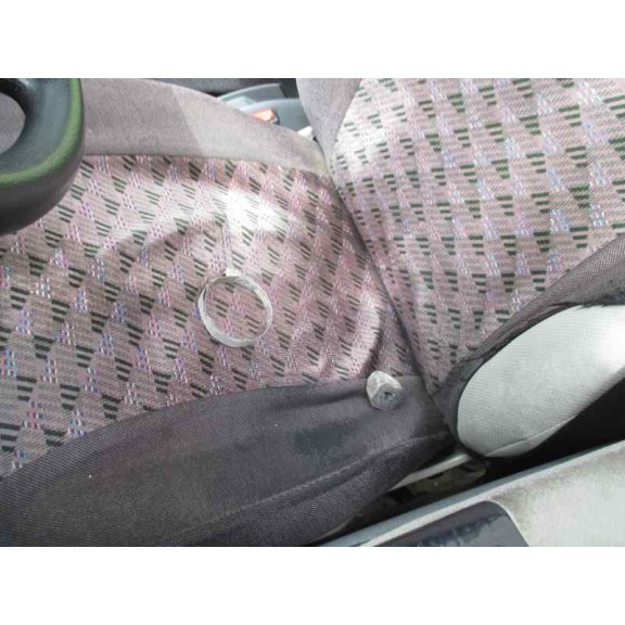 seat cordoba berlina (6k2) del año 2000