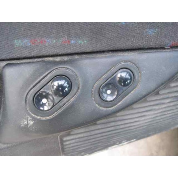 opel corsa b del año 1997