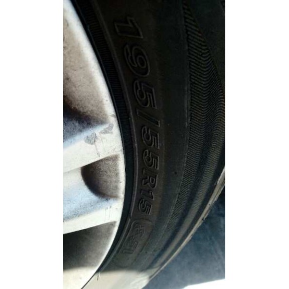 seat ibiza (6l1) del año 2002