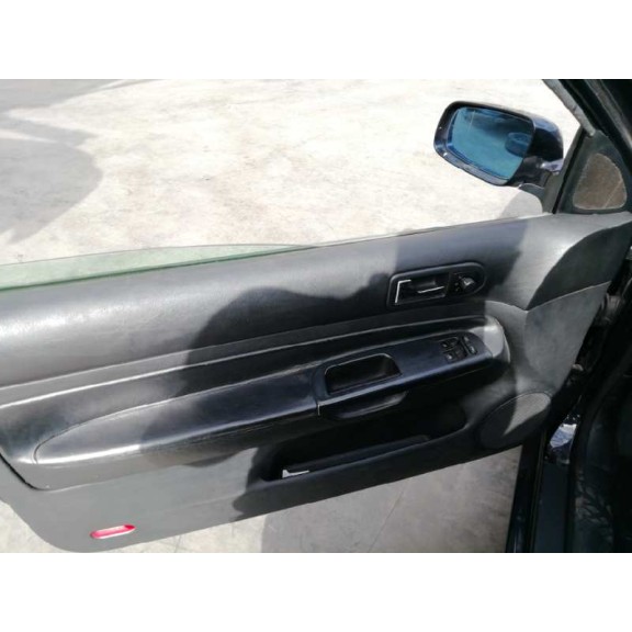 volkswagen golf iv berlina (1j1) del año 2000