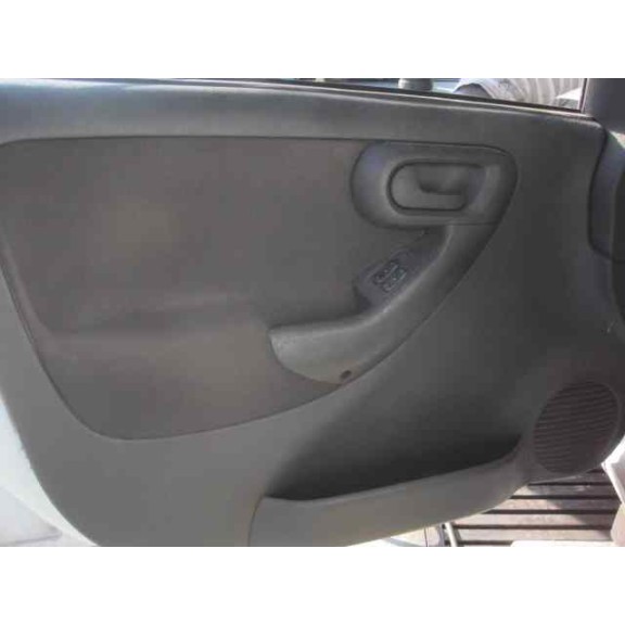 opel combo (corsa c) del año 2006
