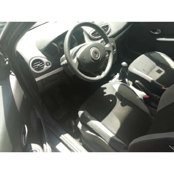 renault clio iii del año 2011