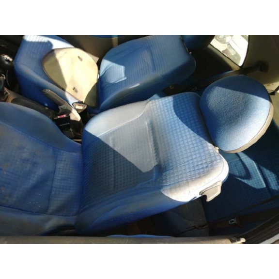 opel corsa c del año 2003