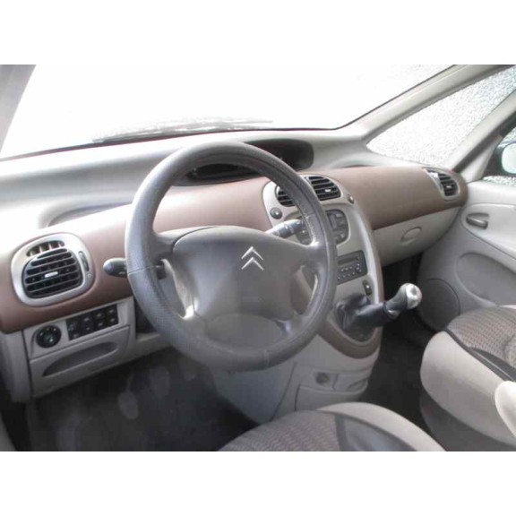 citroën xsara picasso del año 2003