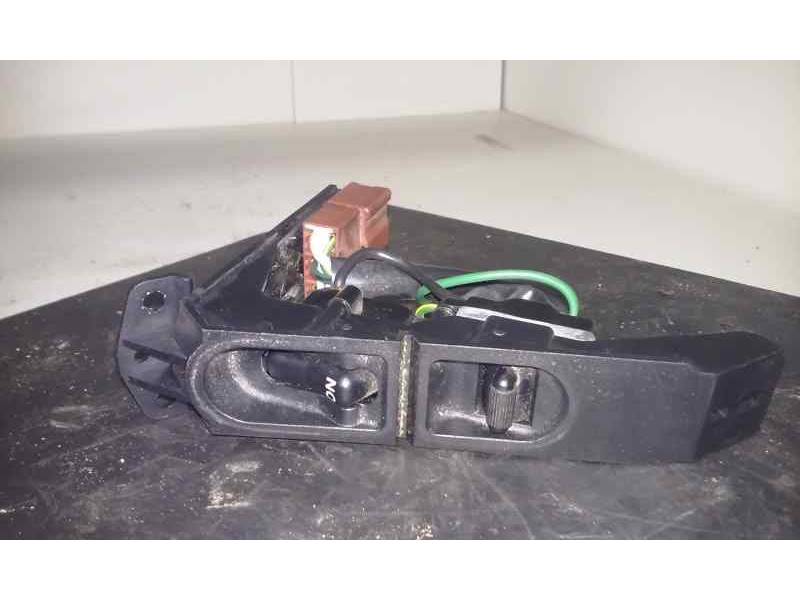 Recambio de mando elevalunas delantero derecho para mg mg zs (t/rt) 120 referencia OEM IAM   