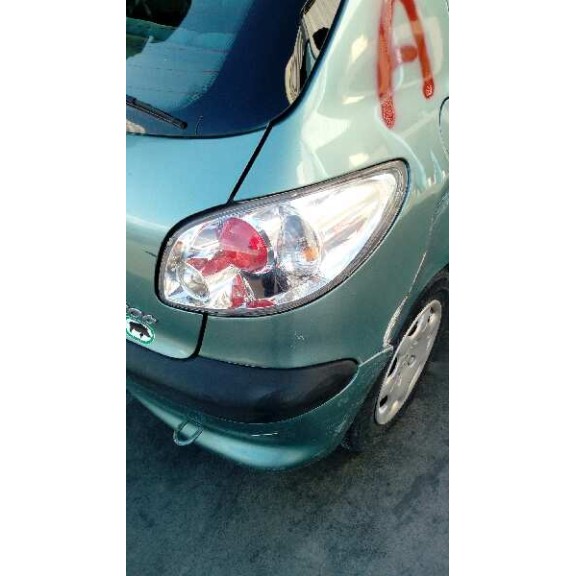 peugeot 206 berlina del año 1999