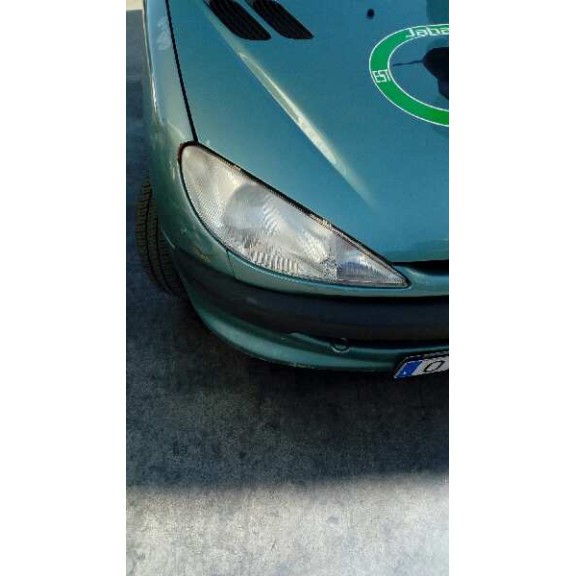 peugeot 206 berlina del año 1999