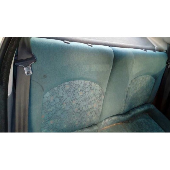 peugeot 206 berlina del año 1999