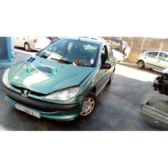 peugeot 206 berlina del año 1999