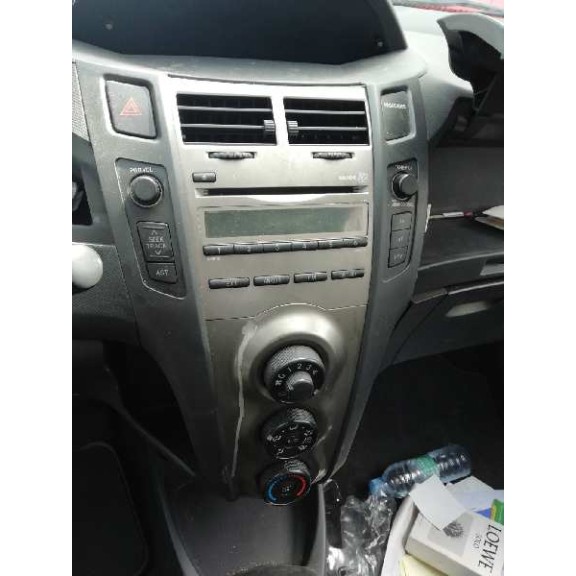 toyota yaris del año 2009