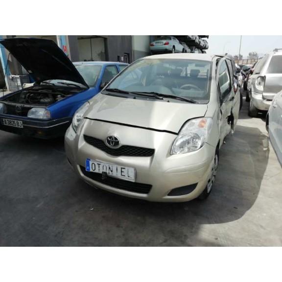 toyota yaris del año 2009