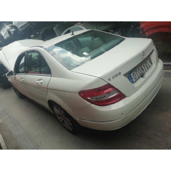 mercedes-benz clase c (w204) berlina del año 2009