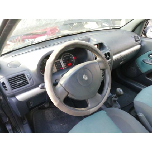 renault clio ii fase ii (b/cb0) del año 2003