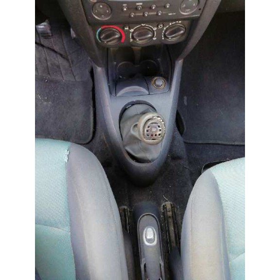 renault clio ii fase ii (b/cb0) del año 2003