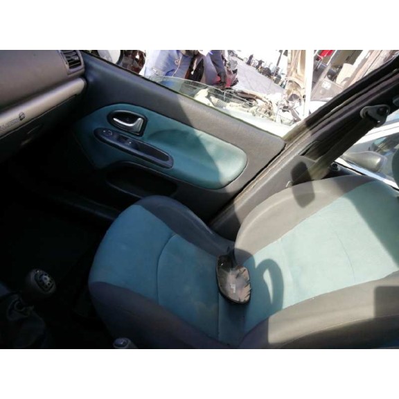 renault clio ii fase ii (b/cb0) del año 2003