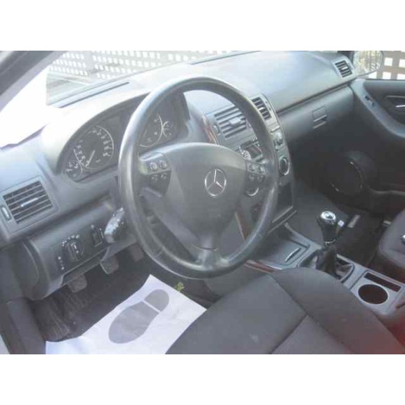 mercedes-benz clase a (w169) del año 2005