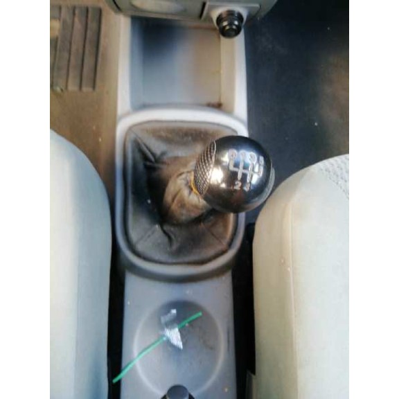 daewoo kalos del año 2004