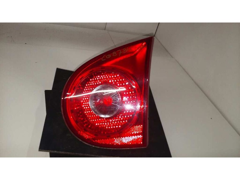 Recambio de piloto trasero derecho interior para volkswagen golf v berlina (1k1) referencia OEM IAM   INTERIOR