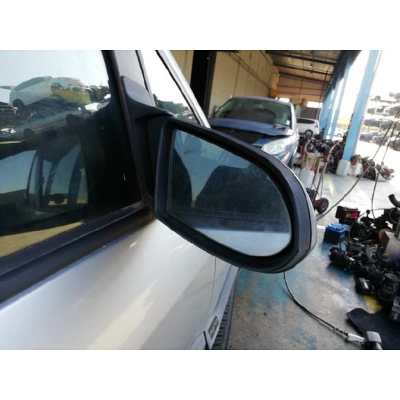 opel zafira a del año 2004