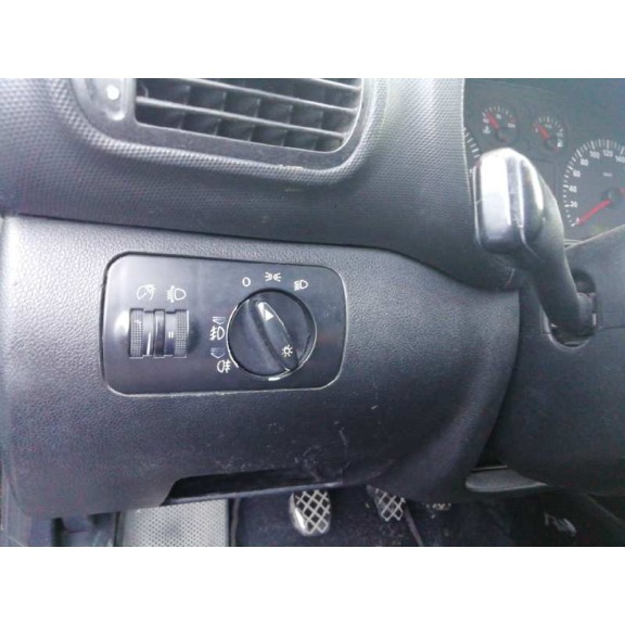 seat leon (1m1) del año 2002