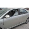 toyota avensis berlina (t25) del año 2004