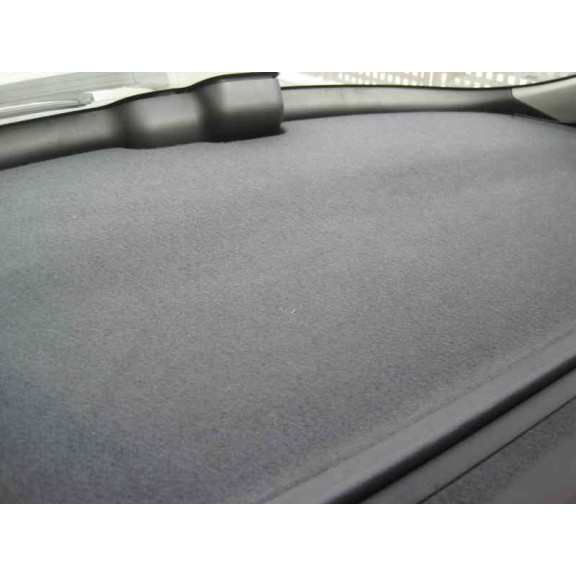 toyota avensis berlina (t25) del año 2004