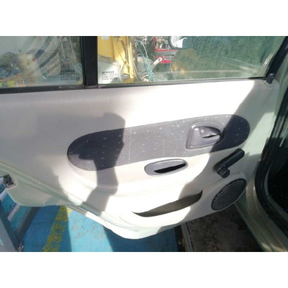 renault clio ii fase ii (b/cb0) del año 2003