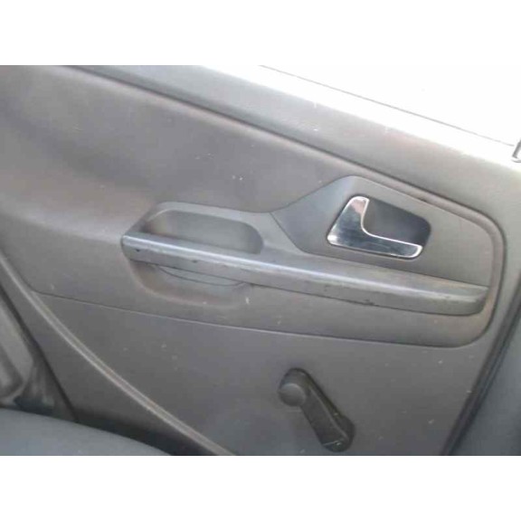 seat ibiza (6k1) del año 2002