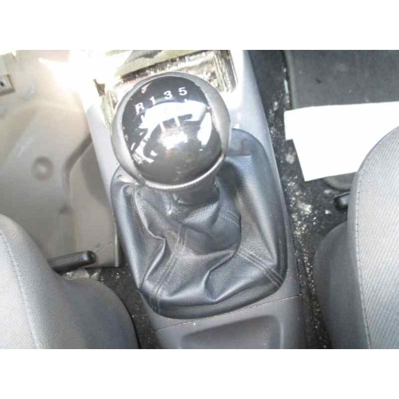 seat ibiza (6k1) del año 2002