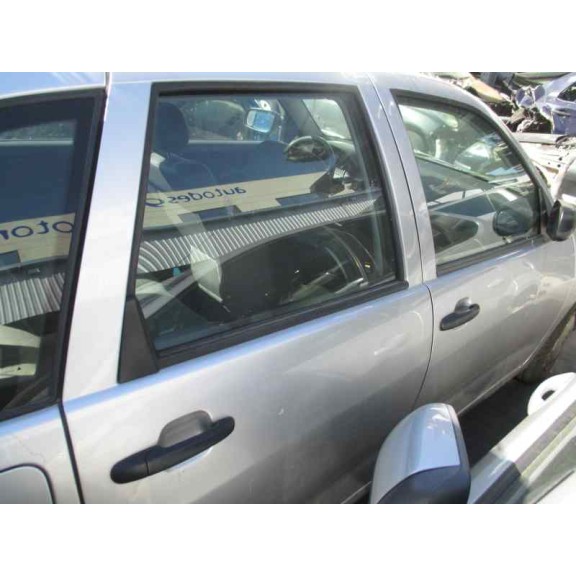 seat ibiza (6k1) del año 2002