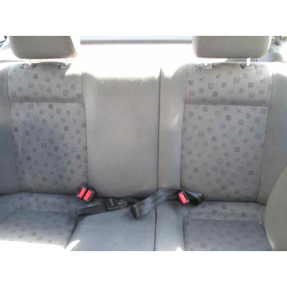 seat ibiza (6k1) del año 2002