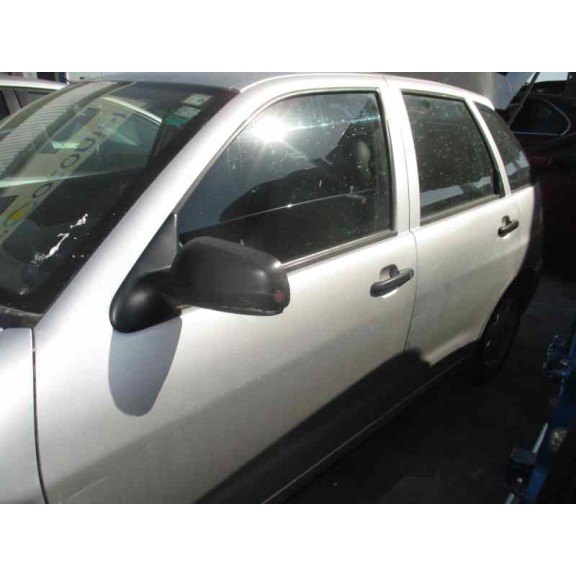 seat ibiza (6k1) del año 2002