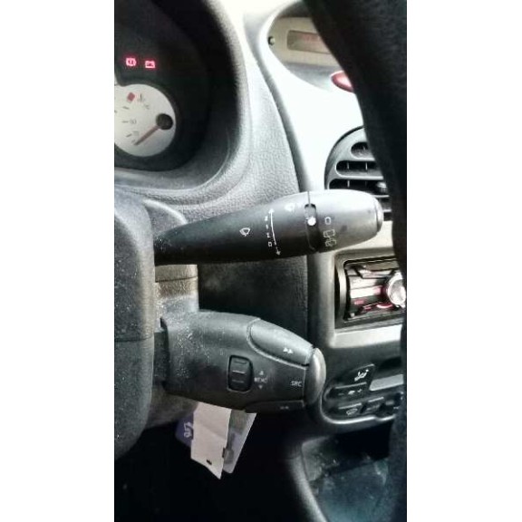 peugeot 206 berlina del año 2005