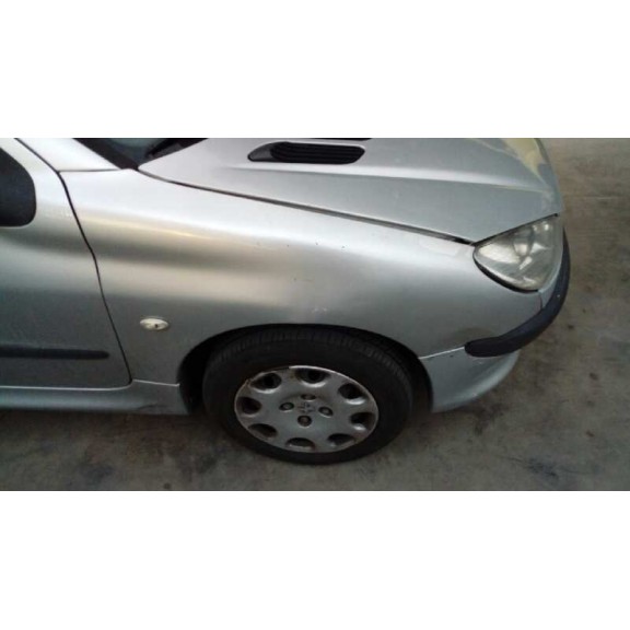 peugeot 206 berlina del año 2005