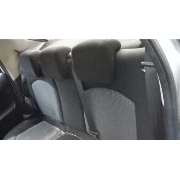 peugeot 206 berlina del año 2005