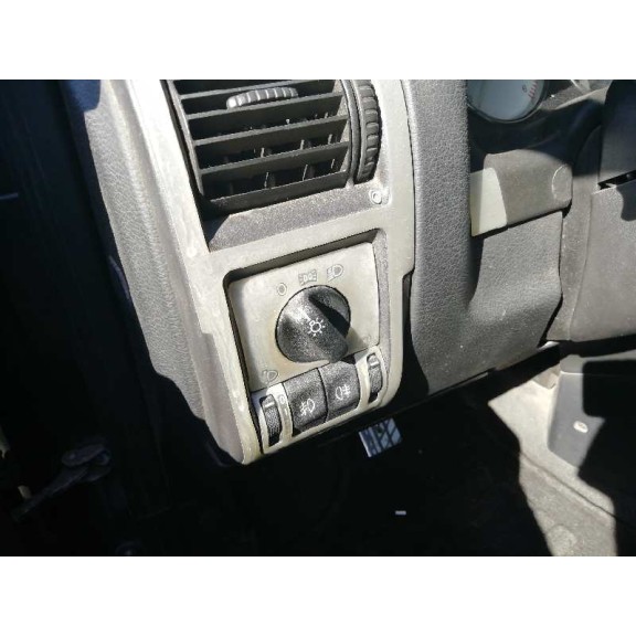 opel astra g berlina del año 2000