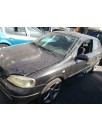 opel astra g berlina del año 2000