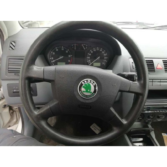 skoda fabia (6y2/6y3) del año 2001