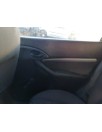 ford focus berlina (cak) del año 2001