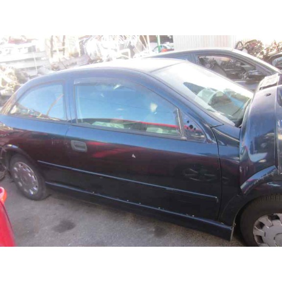 opel astra g berlina del año 2002