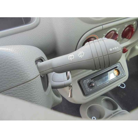 renault twingo (co6) del año 2001