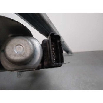 Recambio de elevalunas delantero izquierdo para hyundai ix35 1.7 crdi cat referencia OEM IAM 824702Y010 402389C 6 PINES