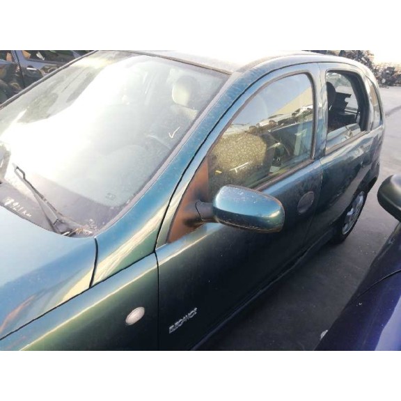 opel corsa c del año 2002