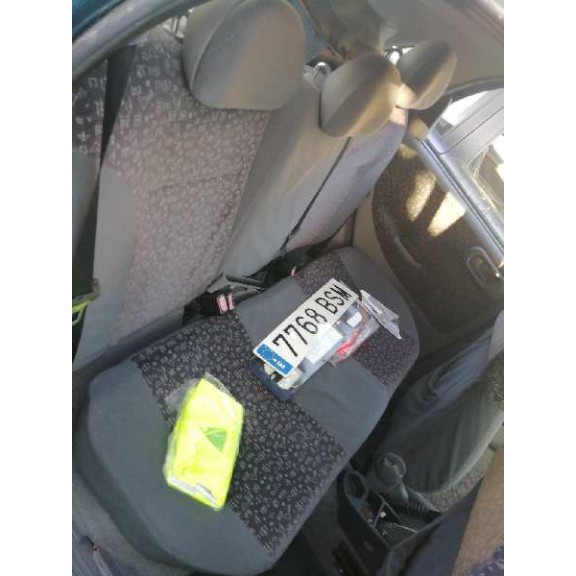 opel corsa c del año 2002