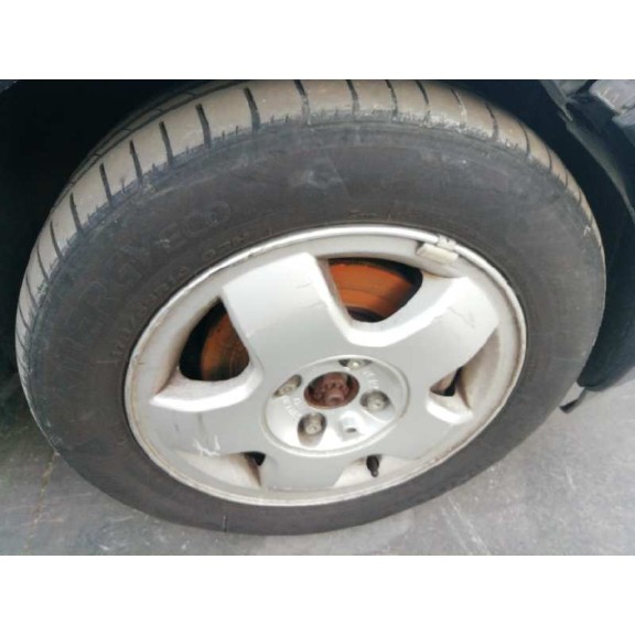 opel corsa c del año 2002